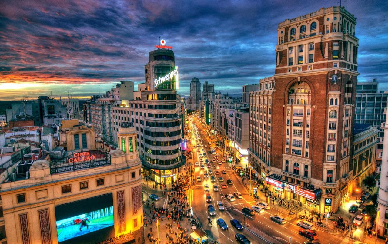 Ch Rayuela Hotel Madrid Exterior photo